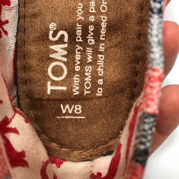 TOMS Women’s shoes size 8 - Picture 6 of 11